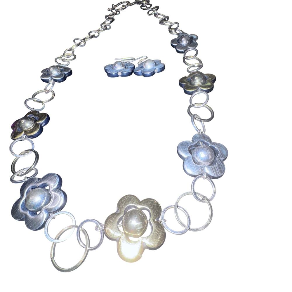 Vintage Floral Statement Set Silver Tone Flower Link Necklace Matching Earrings